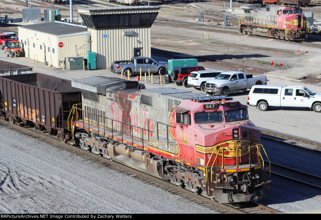 BNSF 647